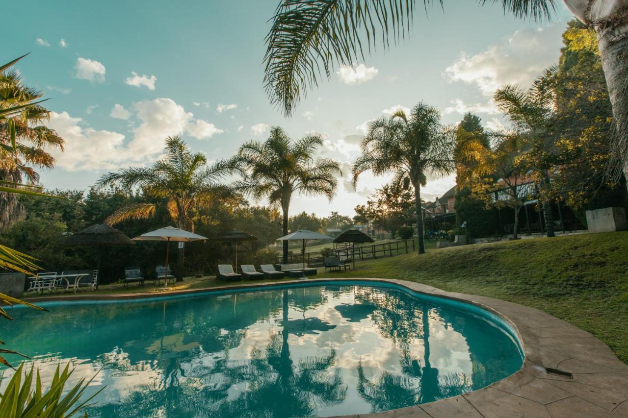 Pecan Bush Lodge Magaliesburg Exterior photo